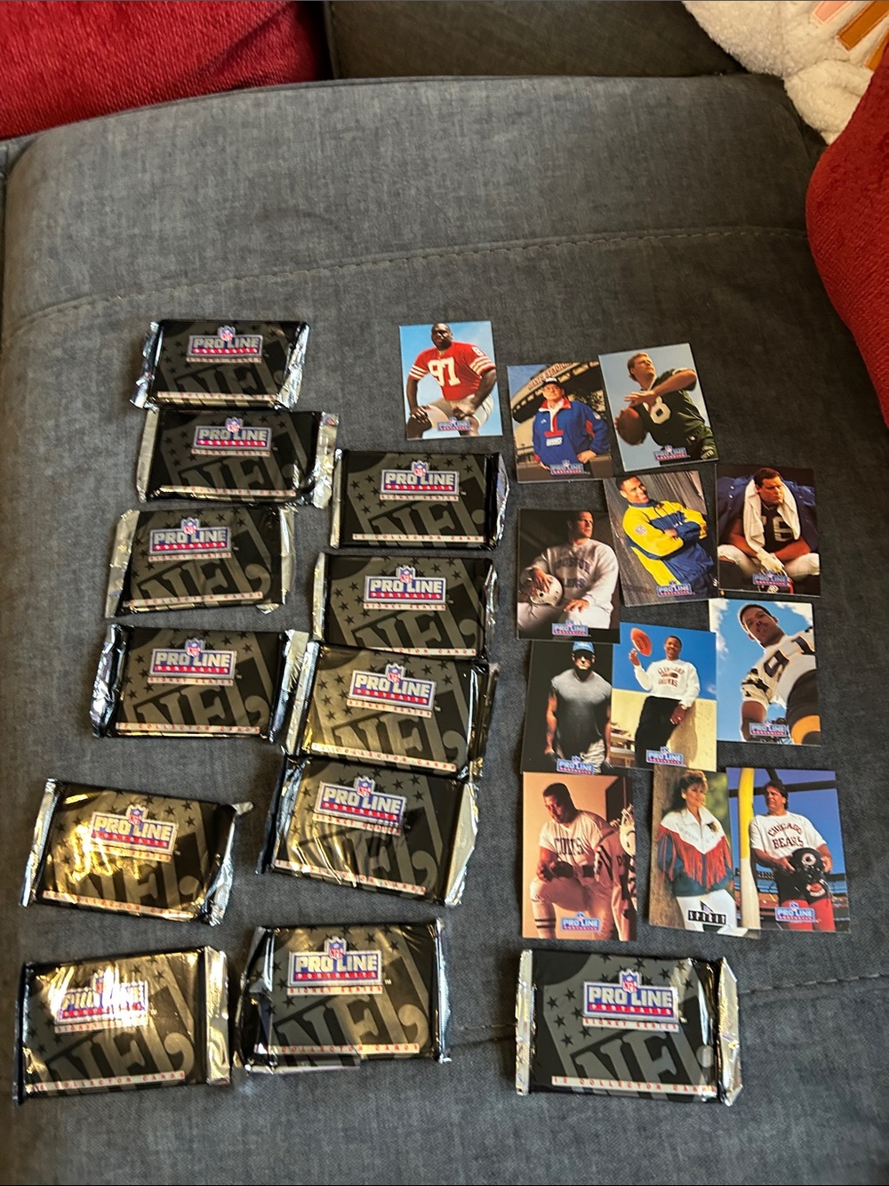 Vintage Pro Line NFLFootball Trading Card Wax 12 Packs with 12 Player Cards each